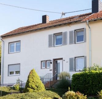 Merzig Apartamento | Ferienwohnung Grete