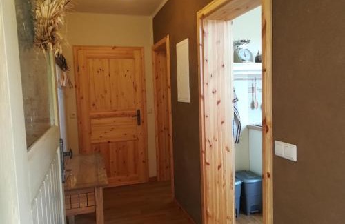 Jerichow Apartamento | Ferienwohnung Großwulkow