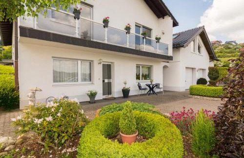 Schleiden Apartamento | Ferienwohnung Gross B