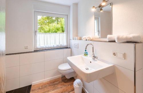 Saalhausen Apartamento | Ferienwohnung Haus An der Lenne