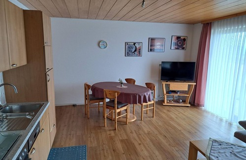 Tengen Apartamento | Ferienwohnung Haus Wannenberg
