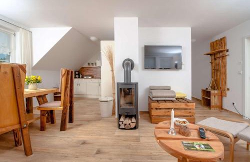 Neuendorf Apartamento | Ferienwohnung Heuschober