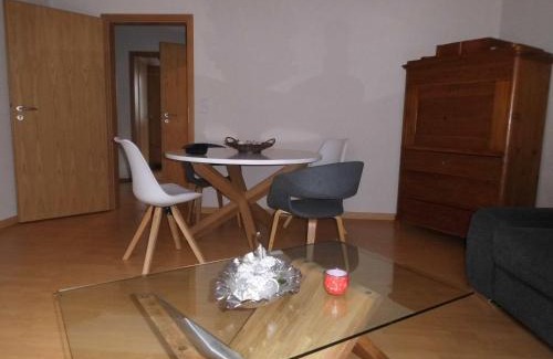 Nikolaiviertel Apartamento | Ferienwohnung Himmel und Hölle