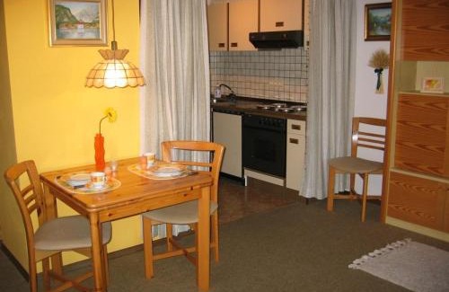 Bischofswiesen Apartamento | Ferienwohnung Hirschfelder