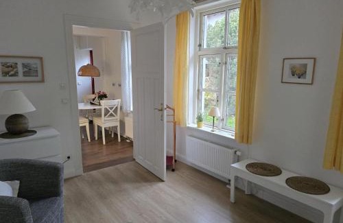 Warnemuende Apartamento | Ferienwohnung Hofidyll - Warnemünde