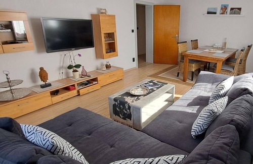 Erfweiler Apartamento | Ferienwohnung Ilona - Appartement/fewo, Dusche, WC, 2 Schlafräume