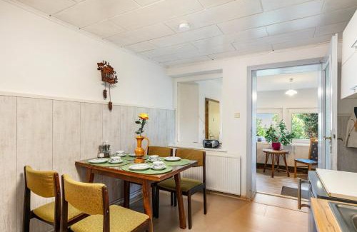 Schmargendorf Apartamento | Ferienwohnung im Blumengarten