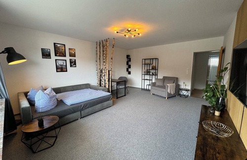 Bad Berleburg Apartamento | Ferienwohnung im Erdgeschoss mit Balkon und Wlan