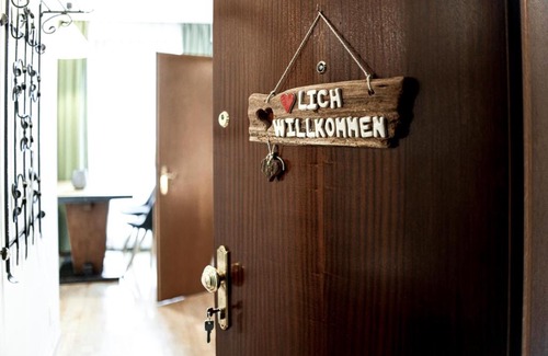 Lienz Apartamento | Ferienwohnung in der Sonnenstadt Lienz