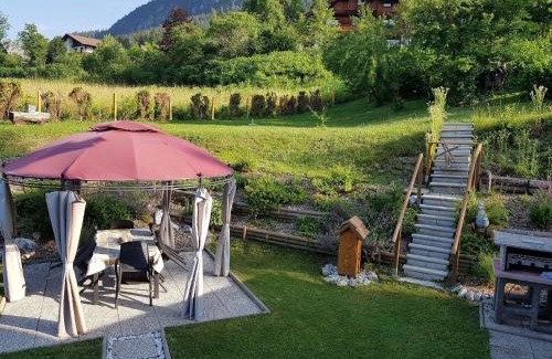 Hermagor-Pressegger See Apartamento | Ferienwohnung in Hermagor Pressegger See mit eigenem Garten und Carport