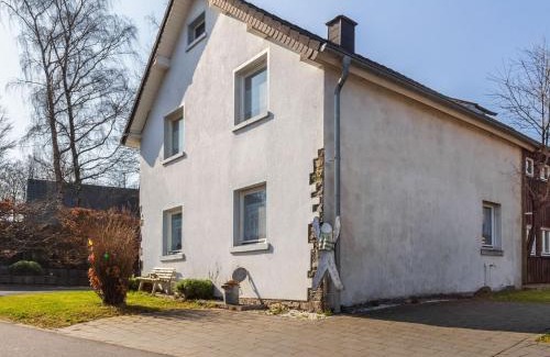 Hofen Apartamento | Ferienwohnung in Monschau-Höfen mit eigenem Garten