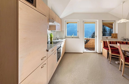 Schwendau Apartamento | "Ferienwohnung Jakob" Cerca de las estaciones de esquí de Penken y Ahorn con vistas a la montaña