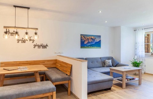 Farchant Apartamento | Ferienwohnung Johanni