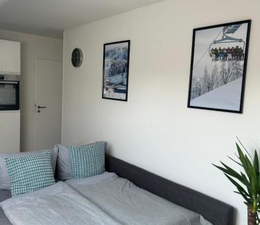 Kuestelberg Apartamento | Ferienwohnung Juli