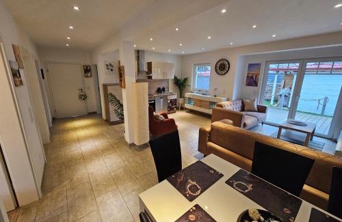 Bad Konig Apartamento | Ferienwohnung Königsberg
