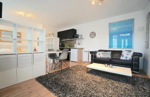 Eckernfoerde Apartamento | Ferienwohnung Kajüte am Borbyer Kurpark von Eckernförde