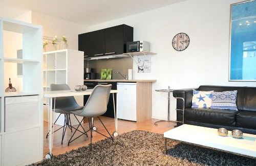 Eckernfoerde Apartamento | Ferienwohnung Kajüte am Borbyer Kurpark von Eckernförde
