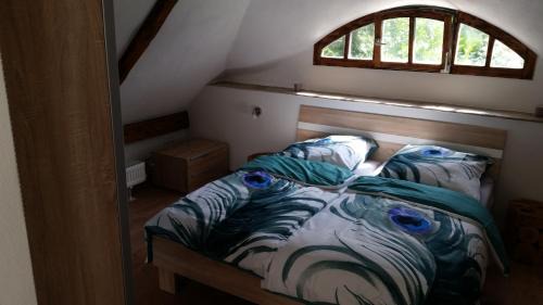 Westerstede Apartamento | Ferienwohnung Kaminzimmer