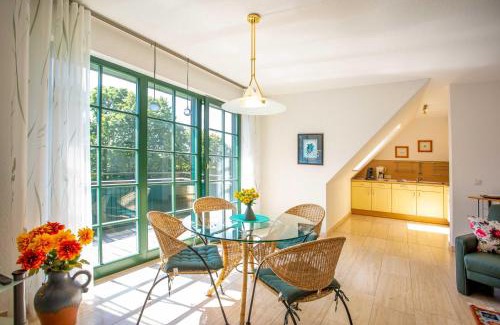 Muritz Apartamento | Ferienwohnung Kranichruh im Gutshaus Sembzin - Ihr Rückzugsort in der Natur