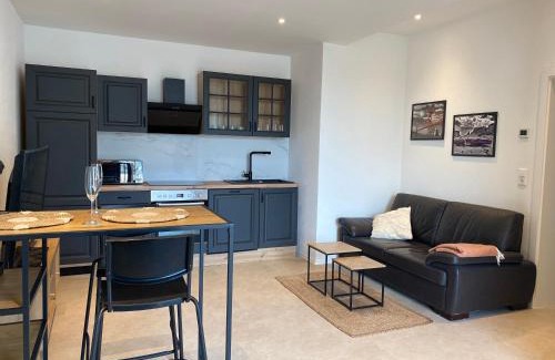 Meßkirch Apartamento | Ferienwohnung Kunterbunt