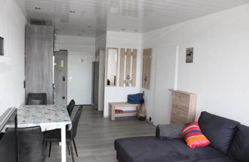 Holm Apartamento | Ferienwohnung L432 für 2-4 Personen an der Ostsee