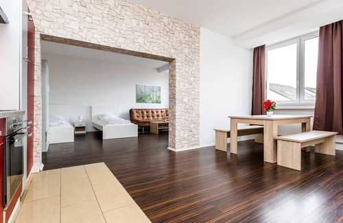 Langenfeld Apartamento | Ferienwohnung Langenfeld 03, 90qm, 2 Schlafzimmer, 1 Wohn-/Schlafraum, max. 8 Personen