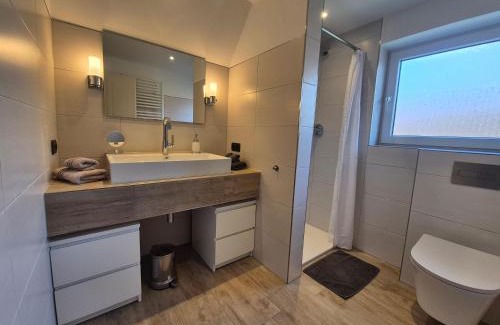 Leer Apartamento | Ferienwohnung Leer-Stadtmitte, 15131