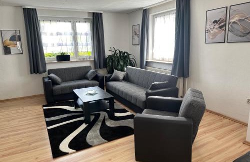 Zirndorf Apartamento | Ferienwohnung LiaWa314 mit Terrasse in Zirndorf-Lind - Nähe Playmobil FunPark und Nürnberg