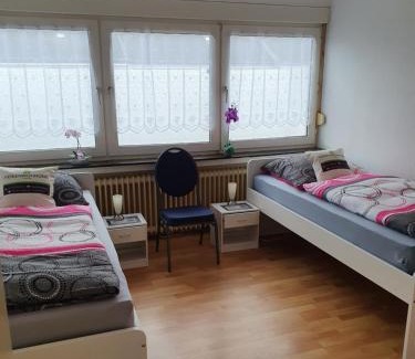 Schiefbahn Apartamento | Ferienwohnung Linden