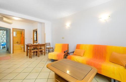 Obrs Apartamento | Ferienwohnung Mit Terrasse