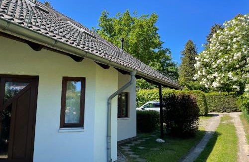 Putbus Apartamento | Ferienwohnung Milana, in einem Ferienhaus mit 3 Wohnungen in Putbus auf Rügen