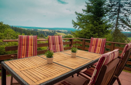 Loffingen Apartamento | Ferienwohnung mit 120qm, für Max. 6 Personen
