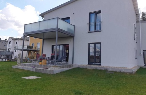 Beilngries Apartamento | Ferienwohnung mit 2 Schlafzimmer und Terrasse