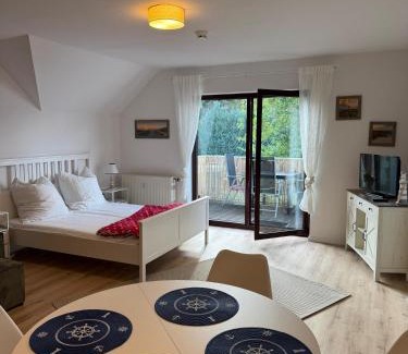 Gustow Apartamento | Ferienwohnung mit Balkon FeWo 11 Gustow