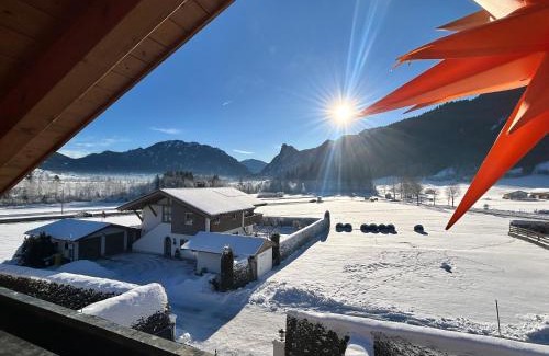 Unterammergau Apartamento | Ferienwohnung mit Bergblick