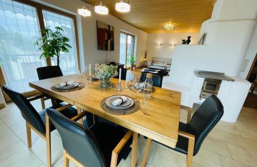 Penzing Apartamento | Ferienwohnung Mit Herz und Holz