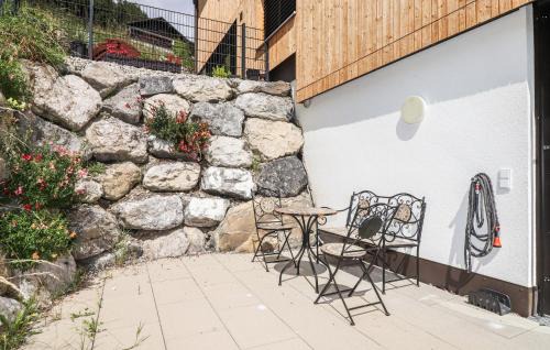 Buerserberg Apartamento | Ferienwohnung Mit Terrasse