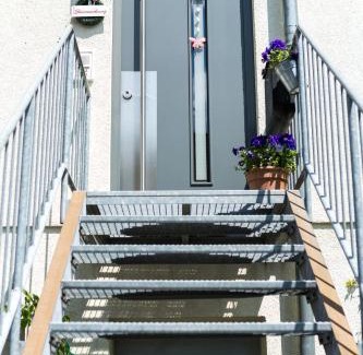 Bergisch Gladbach Apartamento | Ferienwohnung Mittendrin