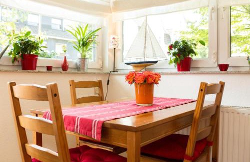 Bergisch Gladbach Apartamento | Ferienwohnung Mittendrin