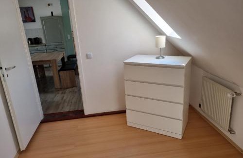 Ahnatal-Weimar Apartamento | Ferienwohnung/Monteurwohnung Alte Scheune bei Kassel
