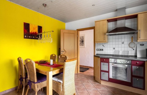Dhron Apartamento | Retiro en el jardín con vista al estanque