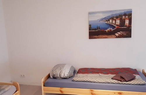 Nuertingen Apartamento | Vrbo Property