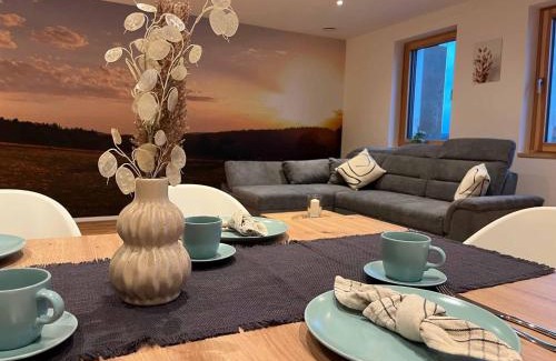 Losheim am See Apartamento | Ferienwohnung Naturraum