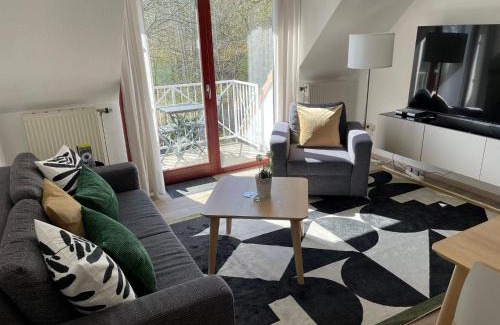 Gustow Apartamento | Ferienwohnung-Nils-Holgerson-mit-Balkon-zwischen-Strand-Wald-Wiese-im-Suedosten-der-Insel-Ruegen