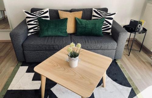 Gustow Apartamento | Ferienwohnung-Nils-Holgerson-mit-Balkon-zwischen-Strand-Wald-Wiese-im-Suedosten-der-Insel-Ruegen