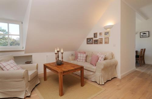 Garz/Rugen Apartamento | Ferienwohnung Nr 7 im Gutshaus Zicker auf Rügen