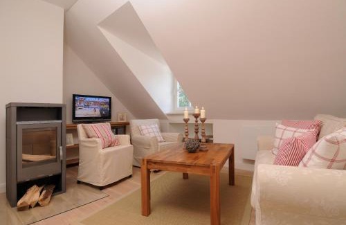 Garz/Rugen Apartamento | Ferienwohnung Nr 7 im Gutshaus Zicker auf Rügen