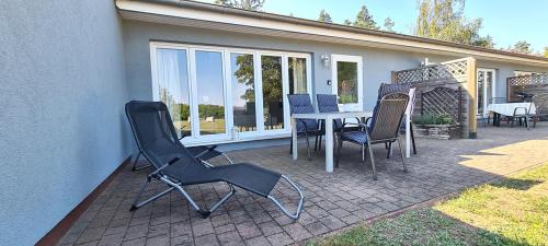 Ribnitz-Damgarten Apartamento | Ferienwohnung Ostseestille am Bodden mit Kamin
