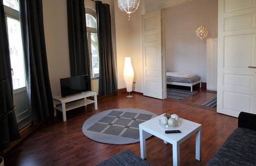 Center Apartamento | Ferienwohnung Ob01, 80qm mit 3 Schlafzimmer und Balkon für Max. 7 Personen