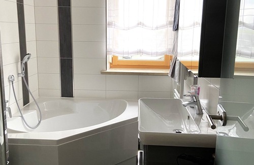 Pappenheim Apartamento | Ferienwohnung Obstgarten für 2-3 Personen